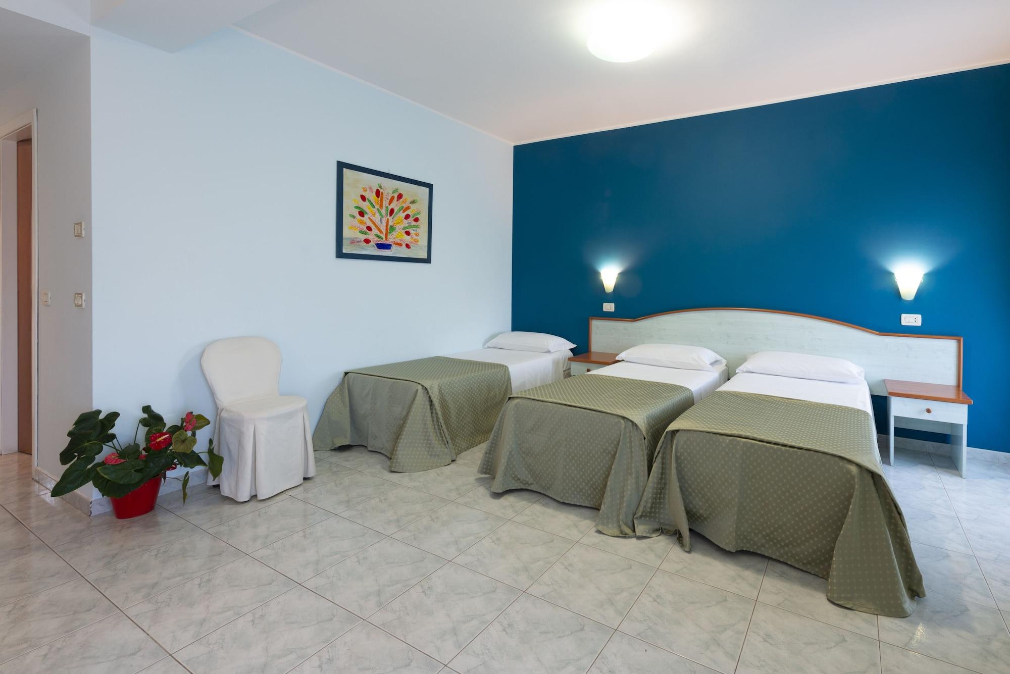 Atlantis Palace Hotel 4*